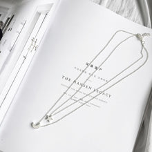 Load image into Gallery viewer, Simple Star Necklace