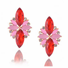 Load image into Gallery viewer, Crystal  Earrings