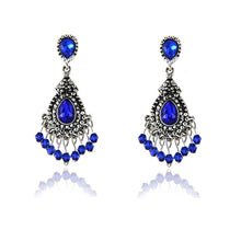 Load image into Gallery viewer, Crystal  Earrings