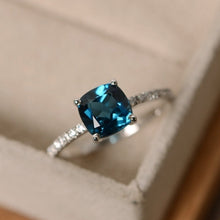 Load image into Gallery viewer, Sky Blue Stone Ring