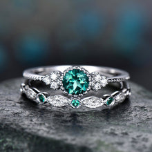 Load image into Gallery viewer, Green Blue Crystal Ring